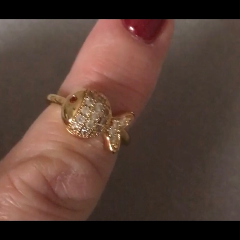 Size 6 gold vermeil with crystals goldfish ring